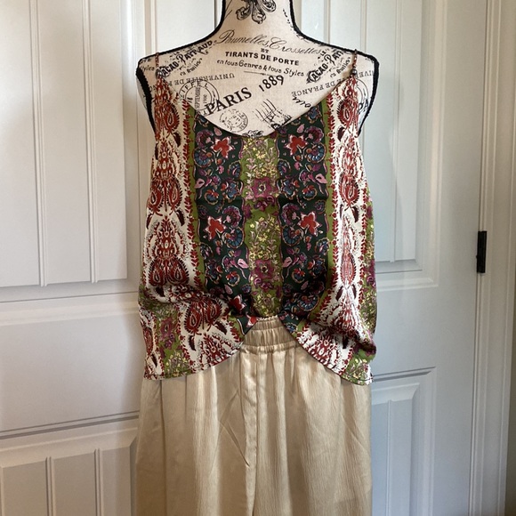 Joie Silky Top - Picture 8 of 10